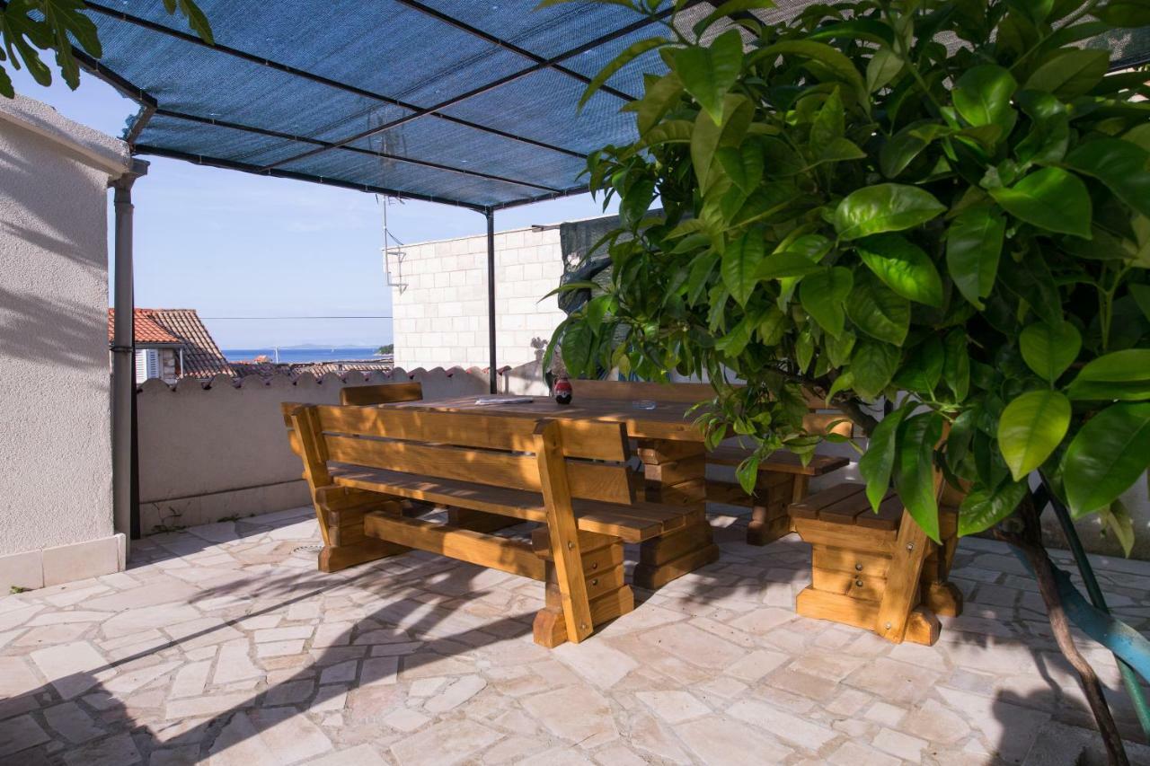 Strma Apartments Vis Exterior foto